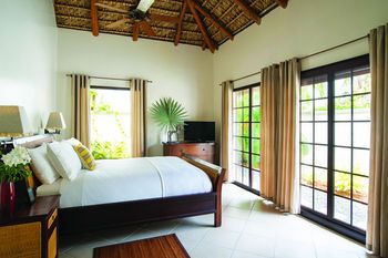 Paradise Beach Nevis
