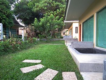 Outdoor Pictures 9