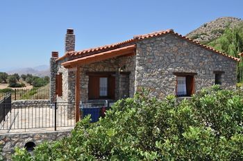 Vrachos Villas