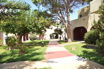 Eliros Mare Beachfront Poem Hotel