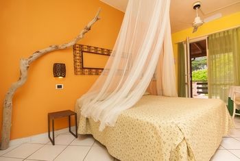 Hotel Cernia Isola Botanica