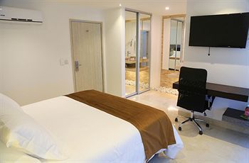 Hotel Washington Plaza By Sercotel