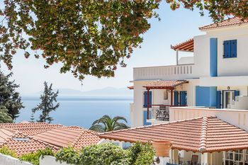 Stafylos Suites Boutique Hotel