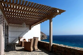 Elia White Residence