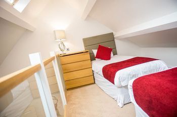 Howarth House Apartments
