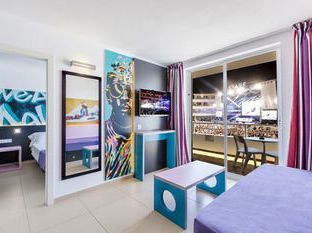 Hotel Image 4