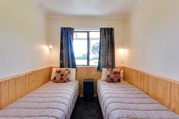 Wellington TOP 10 Holiday Park