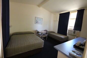 Coolabah Motel