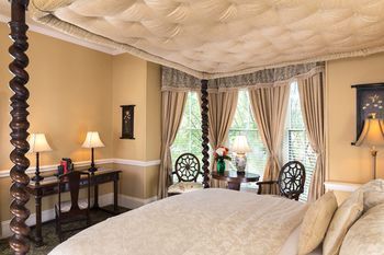 The Aerie Bed and Breakfast