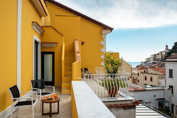 Amalfi Luxury House