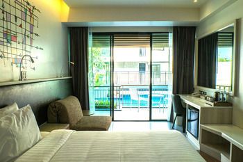 Sand Dunes Chaolao Beach Resort
