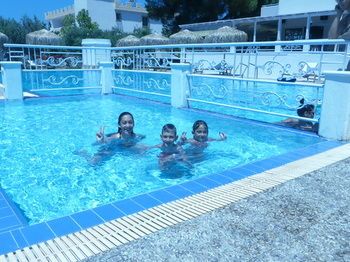 Blue Nest Hotel