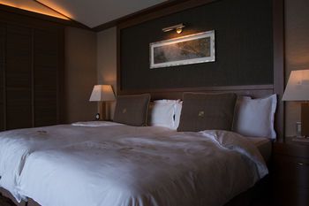 Oriental Hills Okinawa Resort
