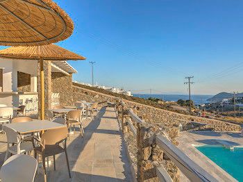 Senses Luxury Villas & Suites