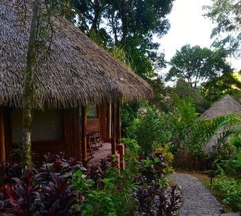 Luna Lodge