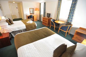 Golden Lion Hotel