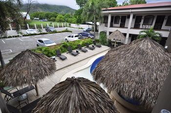 Hotel Colono Beach