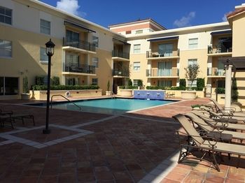 LYX Suites at Merrick Park in Coral Gables