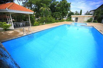 Outdoor Pictures 24
