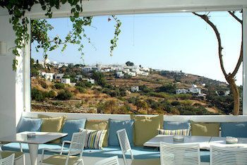 Anthousa Hotel