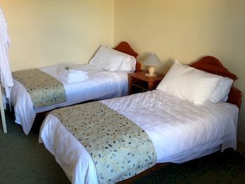 Acacia Bed and Breakfast