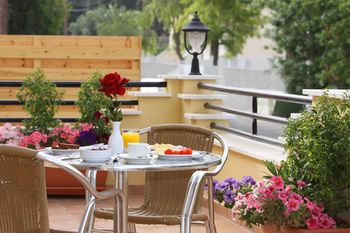 Outdoor Pictures 21