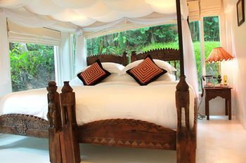 Pai Island Resort