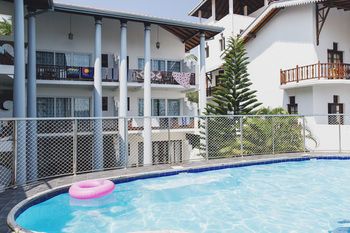 Neptune Bay Hotel
