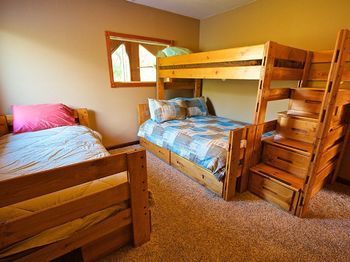 Riverfront Property with Waterfalls near Yosemite and Bass Lake