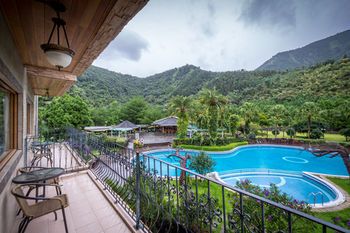 Outdoor Pictures 21