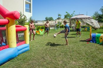 Outdoor Pictures 15