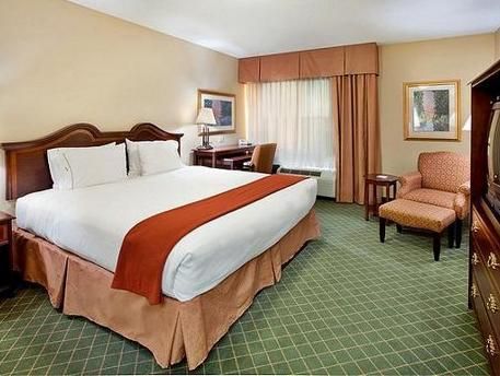 Holiday Inn Express Hotel & Suites Cape Girardeau I-55, an IHG Hotel
