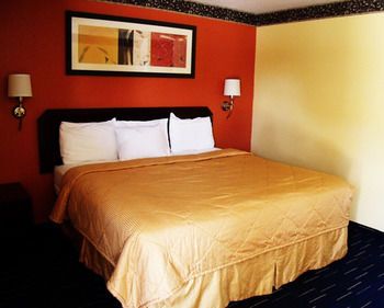 Country Inn Sterling
