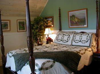 Monroe Inn