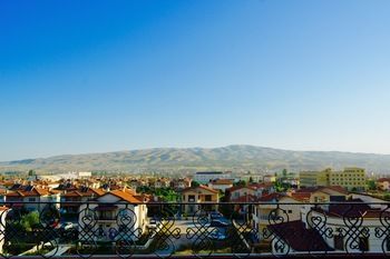 Outdoor Pictures 22