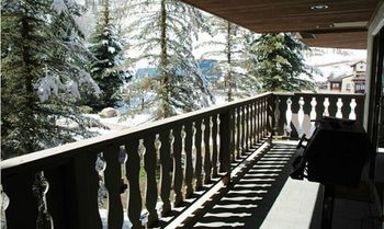 Outdoor Pictures 17