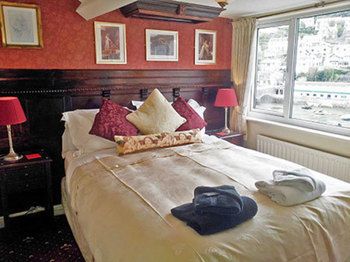 Dolphin Guest House