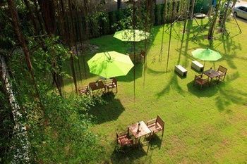 Outdoor Pictures 22