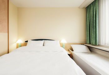 B&B HOTEL Arras Centre Les Places