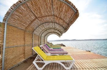 Outdoor Pictures 24