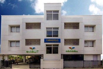 FabHotel Evlewt OMR
