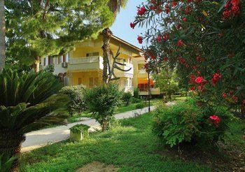 Outdoor Pictures 24