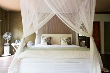 Ngama Tented Safari Lodge