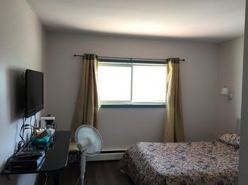 Kluane Park Inn