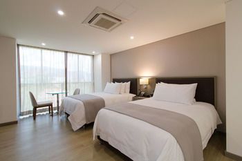 Binn Hotel