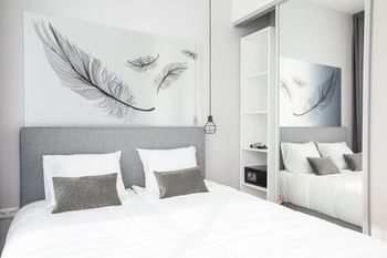 Hotel2Stay