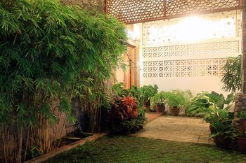 Outdoor Pictures 24