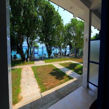 Outdoor Pictures 19
