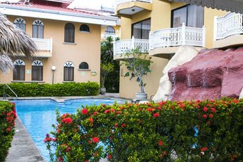 Alamar Hotel
