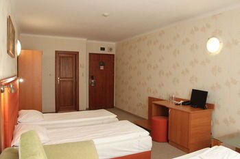 Light Hotel